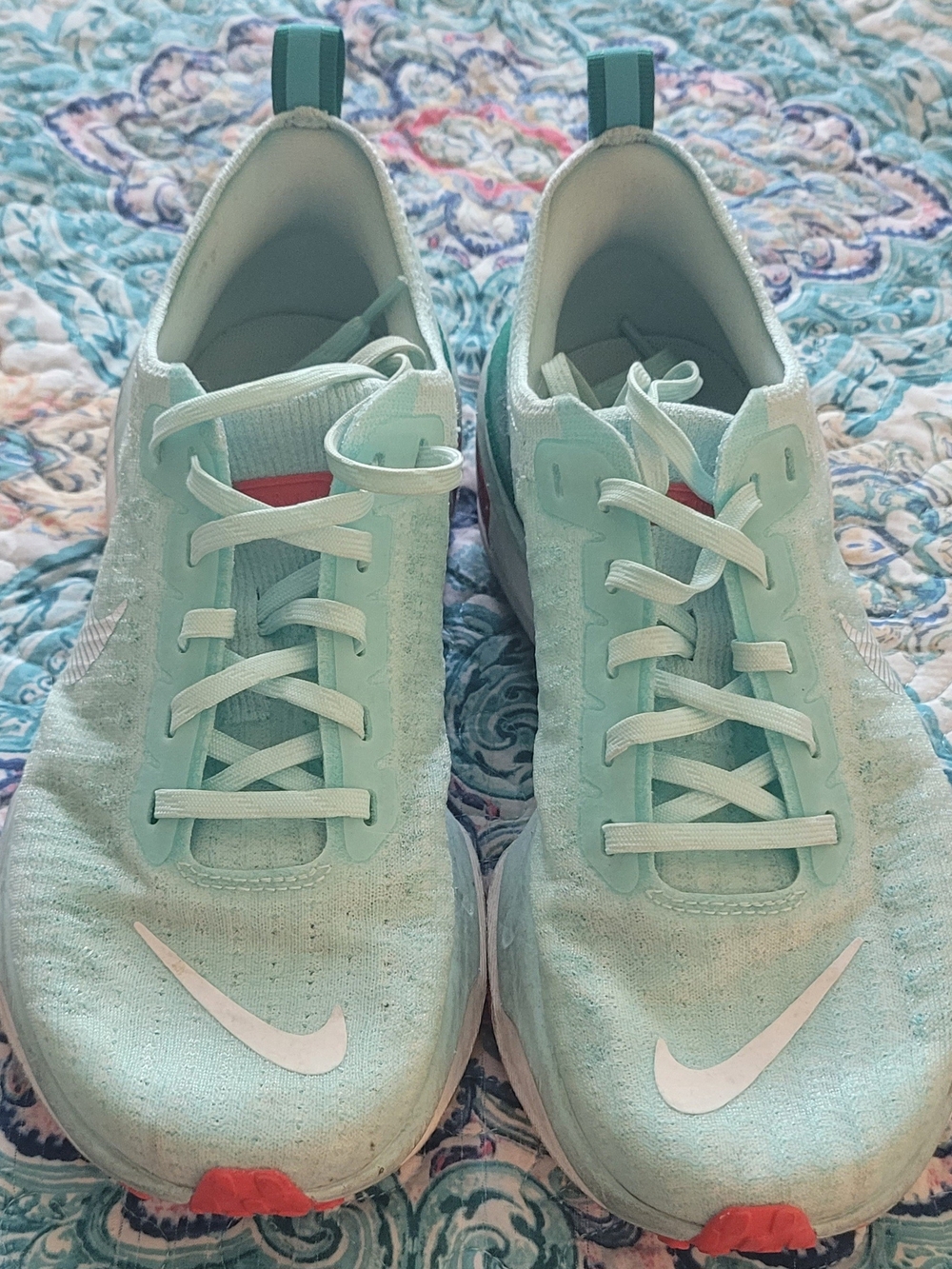 Nike Women’s Light Mint/White Athletic Running Sneakers